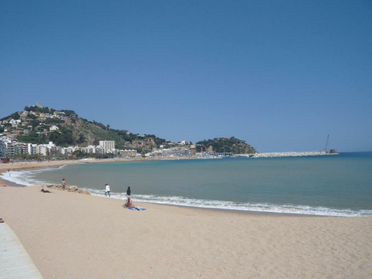 Bravaholidays-111-Kristel 4 Blanes Extérieur photo